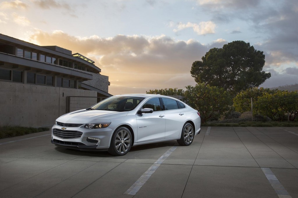 2016-Chevrolet-Malibu-House-Tree